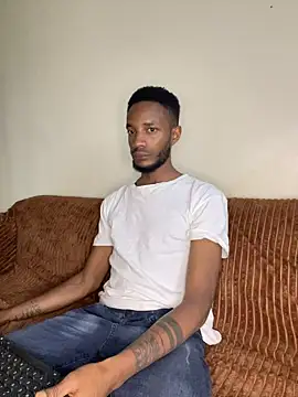 Snapshot of Dawi3 chatting on October 22, 2025, 4:23 am Dawi3 online show from October 22, 2025, 4:23 am