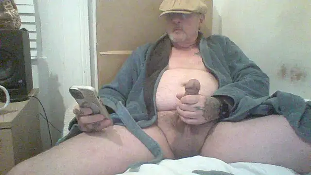 oldenglishguy online show from November 18, 2025, 8:01 pm