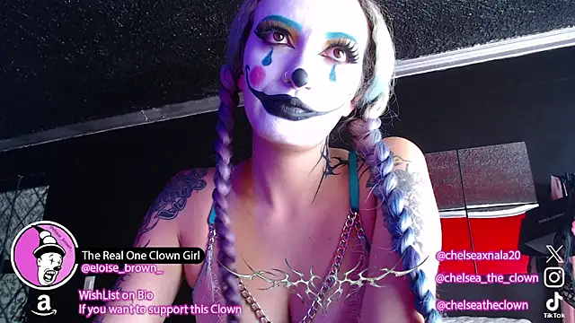 Snapshot of Eloise-brown chatting on March 7, 2026, 8:58 pm Eloise-brown online show from March 7, 2026, 8:58 pm