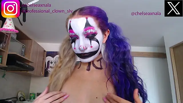 Eloise-brown online show from October 11, 2025, 7:04 pm