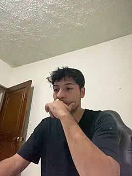 Snapshot of Pauldiazz chatting on October 7, 2025, 11:28 pm Pauldiazz online show from October 7, 2025, 11:28 pm