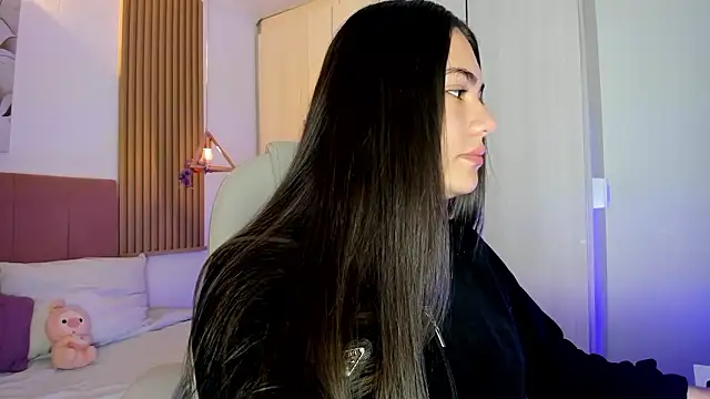 Snapshot of mia_nevaeh chatting on March 16, 2026, 8:44 pm mia nevaeh online show from March 16, 2026, 8:44 pm