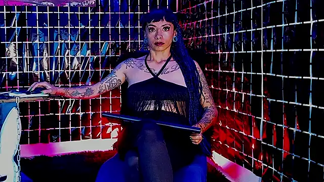 vivi-honey online show from March 11, 2025, 11:44 am