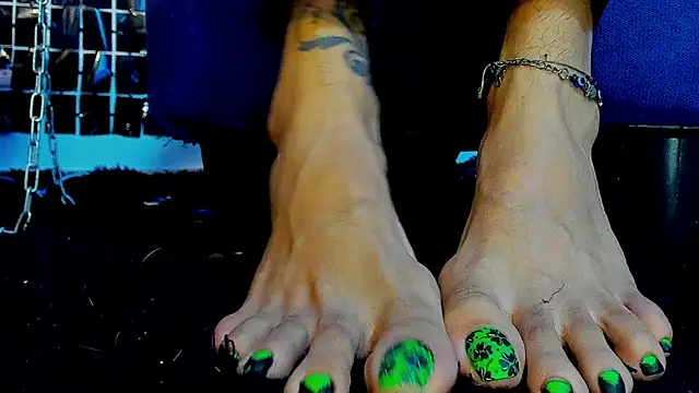 vivi-honey online show from March 13, 2025, 11:41 am