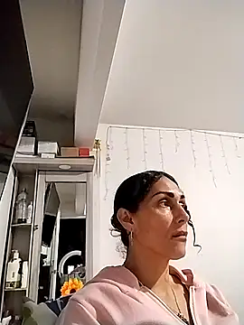 Corina hot online show from January 23, 2025, 2:02 am