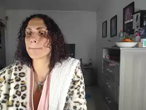 Corina hot online show from December 29, 2024, 4:48 am