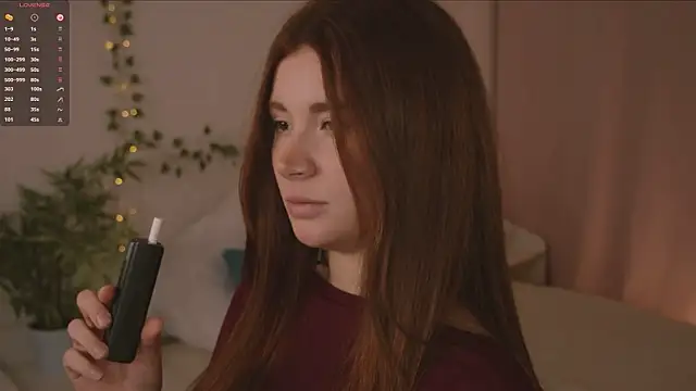 Freckle Diyana online show from October 5, 2025, 10:11 pm