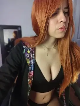 MaryannG online show from July 27, 2026, 2:24 pm