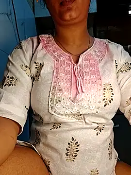 Manpreet kaur21 online show from March 4, 2026, 5:59 am