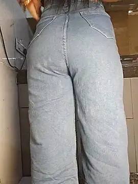 Manpreet kaur21 online show from December 5, 2025, 6:23 am