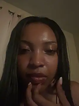 Snapshot of KimiAqua chatting on June 12, 2026, 2:42 am KimiAqua online show from June 12, 2026, 2:42 am