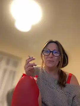 Sexyshysophia online show from December 12, 2024, 8:10 pm