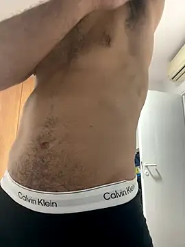 hotisraeli online show from October 10, 2025, 7:25 pm