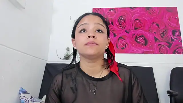 Tiffanny Rose  online show from December 12, 2024, 10:09 pm