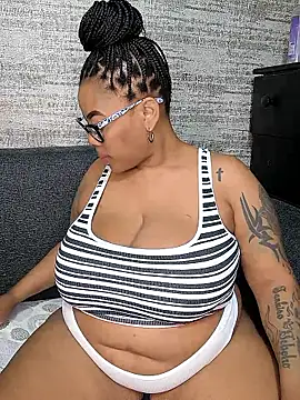 ExclusiveLeexx online show from January 16, 2026, 9:57 am