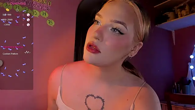 CarolineLovers online show from September 27, 2025, 8:04 pm