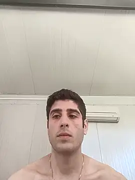 arenn1997 online show from May 6, 2026, 12:31 pm