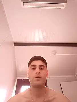 arenn1997 online show from November 7, 2025, 11:59 am