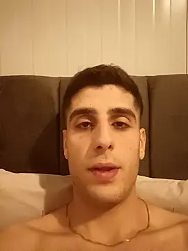 arenn1997 online show from February 20, 2026, 11:17 pm