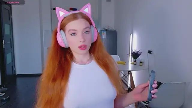 cinnabon girls online show from April 29, 2026, 4:22 pm