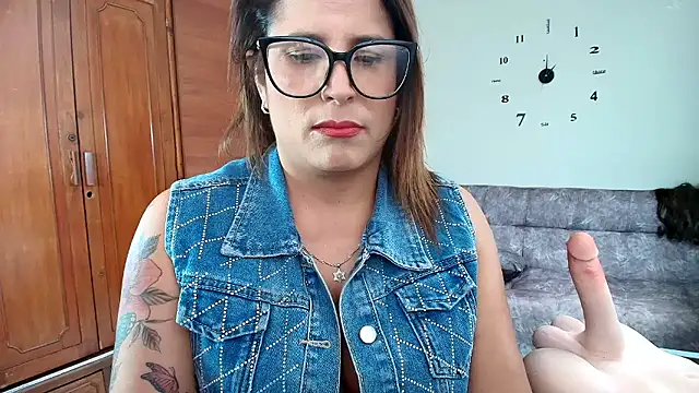 Majo Soussa online show from May 16, 2026, 1:54 pm