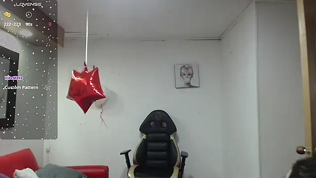 Snapshot of enderlis chatting on March 12, 2026, 11:25 am enderlis online show from March 12, 2026, 11:25 am