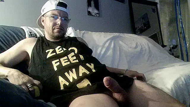 Vinyboy69 online show from May 6, 2026, 6:28 am
