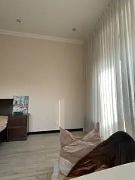 Hott Lolla online show from November 22, 2025, 8:46 am