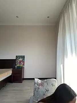 Hott Lolla online show from June 12, 2026, 6:55 am