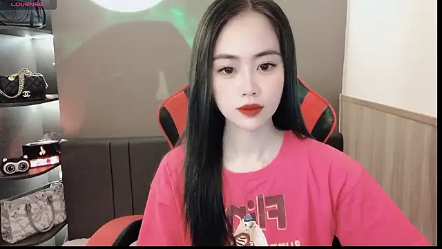 witch-39 online show from December 7, 2024, 4:59 am