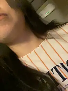 Snapshot of corallwells chatting on February 28, 2026, 6:02 am corallwells online show from February 28, 2026, 6:02 am