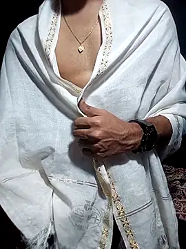 Snapshot of ansh777777777 chatting on October 19, 2025, 5:37 pm ansh777777777 online show from October 19, 2025, 5:37 pm