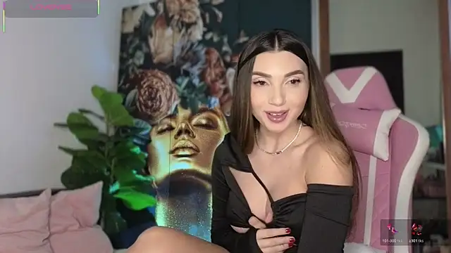 Snapshot of ReyaSophia chatting on February 9, 2026, 10:19 pm ReyaSophia online show from February 9, 2026, 10:19 pm