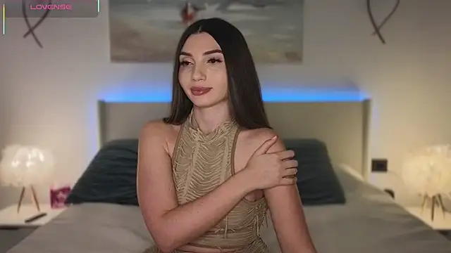 Snapshot of ReyaSophia chatting on March 17, 2026, 10:02 pm ReyaSophia online show from March 17, 2026, 10:02 pm