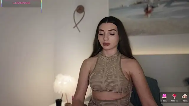 Snapshot of ReyaSophia chatting on March 8, 2026, 11:41 pm ReyaSophia online show from March 8, 2026, 11:41 pm