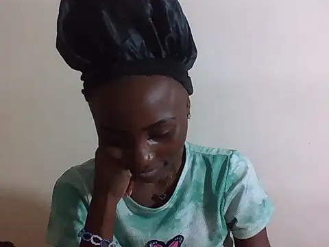 SexyNeedle22 online show from December 21, 2025, 4:19 pm