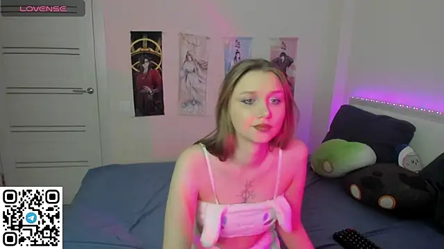 JorRoger online show from April 1, 2026, 1:19 am