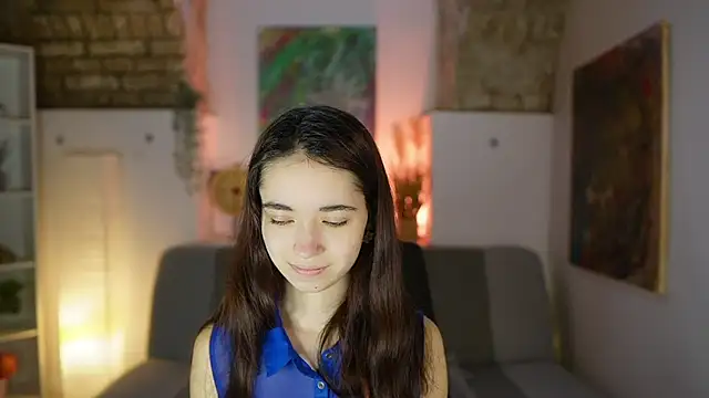 Gia Paige18 online show from March 17, 2025, 8:29 am