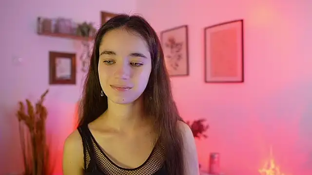 Gia Paige18 online show from September 14, 2025, 8:37 am