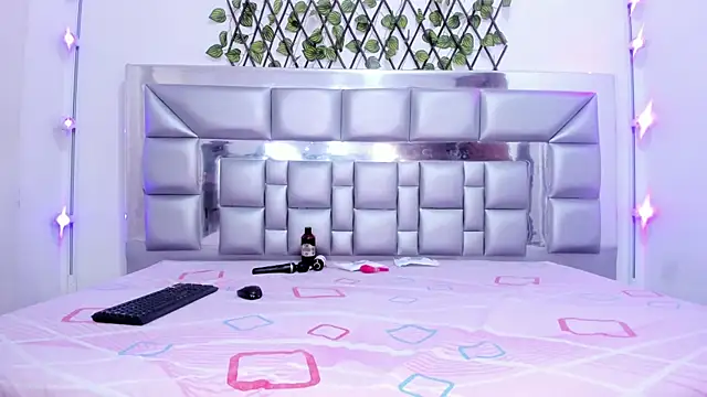 sweetebonny1 online show from February 27, 2026, 5:46 pm