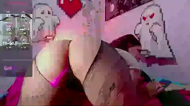 Erza escarleth online show from March 11, 2025, 3:25 am