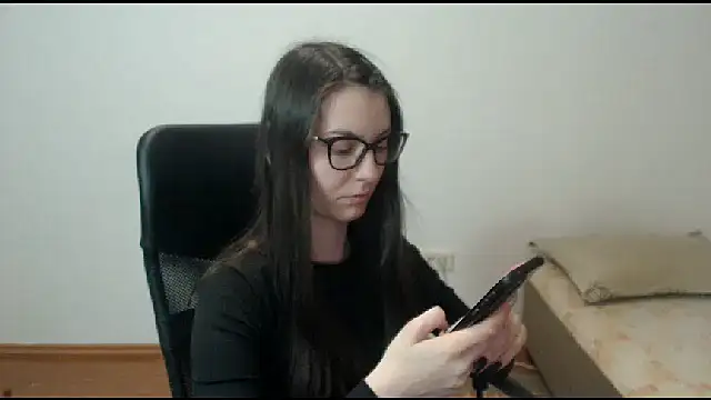 CuteJollie4U online show from March 22, 2025, 6:58 pm