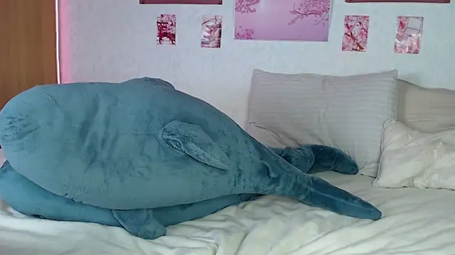 rageins online show from October 13, 2025, 6:04 am