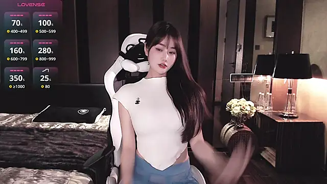 Snapshot of Cartier-__Daji- chatting on July 3, 2026, 7:04 am Cartier- Daji- online show from July 3, 2026, 7:04 am