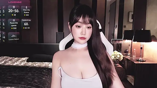 Cartier-  Daji- online show from April 23, 2026, 12:29 pm