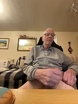 cutaboverest online show from December 19, 2025, 6:10 pm