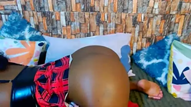 Foxy African online show from December 14, 2025, 8:53 am