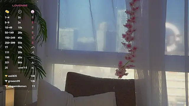 Snapshot of Fluffy-Angel chatting on February 26, 2025, 11:43 am Fluffy-Angel online show from February 26, 2025, 11:43 am