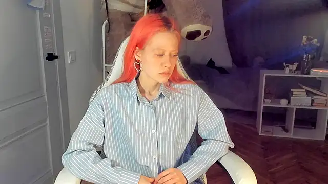 Silly  Milly online show from March 7, 2025, 6:11 pm