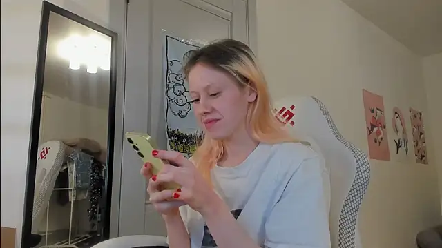 Silly  Milly online show from January 4, 2025, 5:37 pm